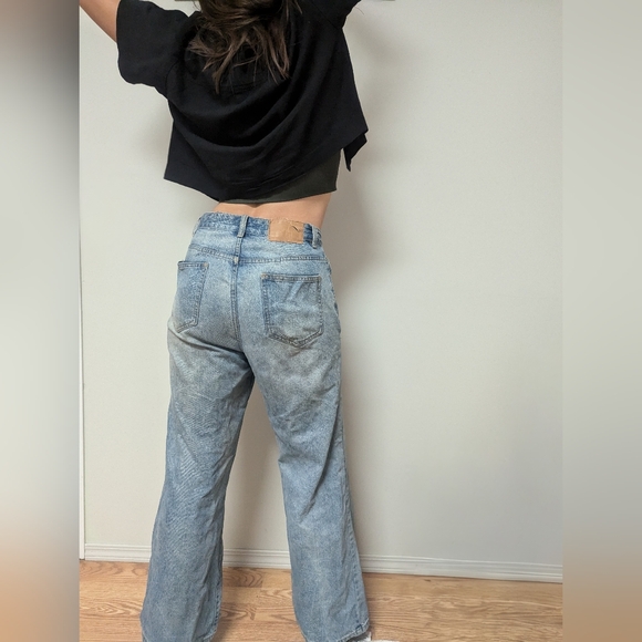Wide Leg Jeans - Picture 1 of 5